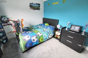 Bedroom- click for photo gallery